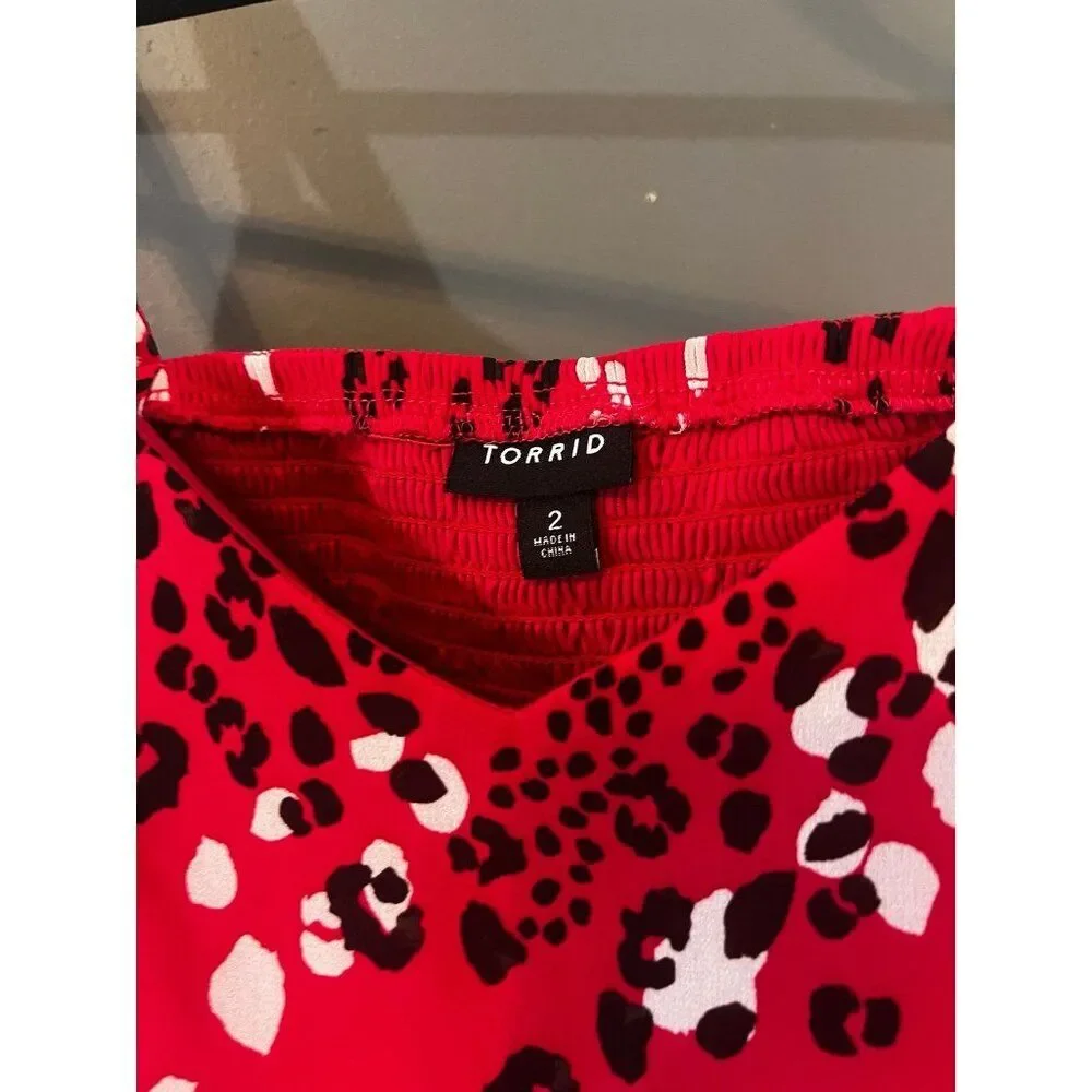 Torrid size 2 pink leopard print tank top blouse - Picture 2 of 4